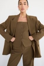 Square Neck Suiting Vest - Image 2