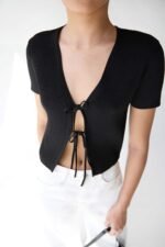 Cropped Short Sleeve Sweater With Open Front Ties - Image 3