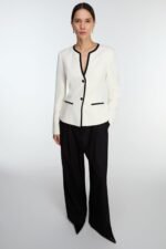 Contrast Trim Button Front Collarless Blazer - Image 3