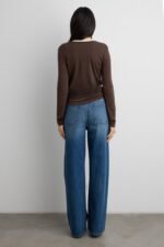 Mid-Rise Straight Leg Jean - Image 5