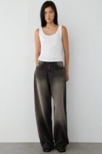 Mid-Rise Curved Leg Vintage Wash Jean