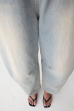 Vintage Wash Barrel Jean - Image 3
