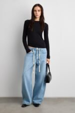 Mid-Rise Wide Leg Jean With Drawstring Waist - Image 6