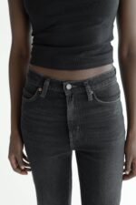 Oak Essential Straight Leg High-Rise Jean - Image 6