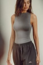 Refined Tank - Image 4