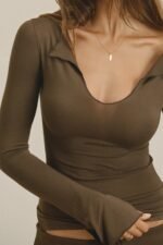 Notched V Neck Long Sleeve - Image 3
