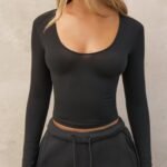 Scoop Neck Long Sleeve