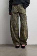 Camo Print Barrel Leg Pant - Image 4