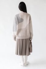 Oversized Intarsia Knit Crewneck Sweater - Image 5