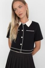 Cropped Knit Contrast Trim Top - Image 2