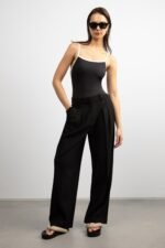 Contrast Detail One Piece Swimsuit - Image 6