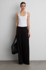 Form Scoop Neck Tank Top - Image 2
