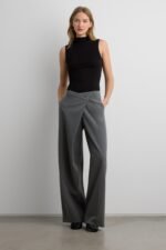 Fitted Mockneck Tank Top