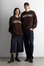 Oversized Graphic Sweatshirt - Image 6