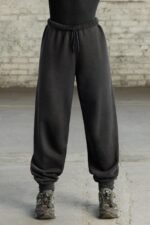 Oversized Jogger - Image 5