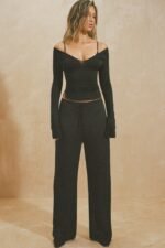 Notched V Neck Long Sleeve - Image 3