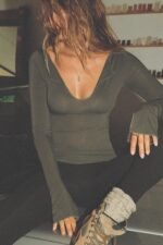 Notched V Neck Long Sleeve - Image 4