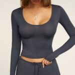 Scoop Neck Long Sleeve